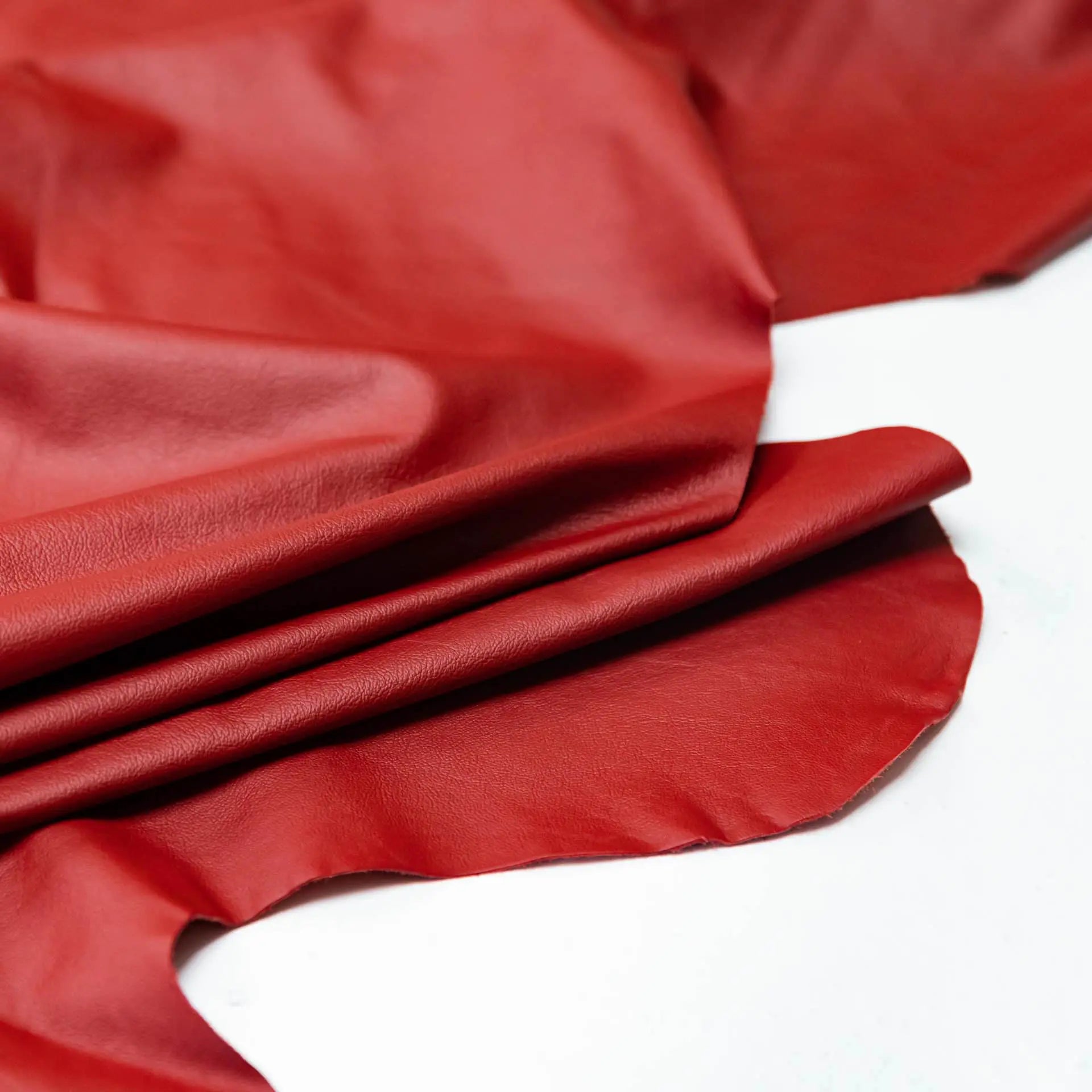 Nappaleder: Eigenschaften, Qualität und Einsatzbereiche im Überblick