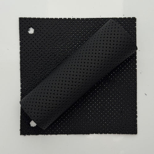 Perforiertes Autoleder MK10 Vienna schwarz – für klimatisierte Sitze