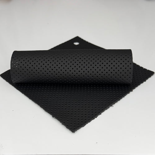 Porsche Nappa Leder perforiert MK10 – feine Lochung, schwarz
