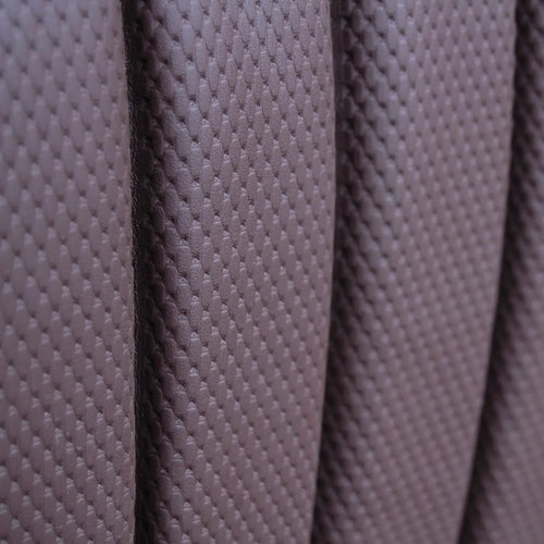 Dunkle Mercedes-Benz Flechtnarbe Lederperforation für Oldtimer-Innenausstattungen