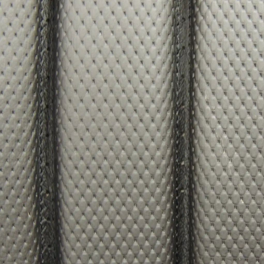 Originale Mercedes-Benz Flechtnarbe Lederperforation mit Mittelbahn