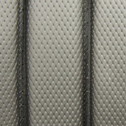 Originale Mercedes-Benz Flechtnarbe Lederperforation mit Mittelbahn